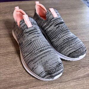 Stylish Women's Black and Pink Knit Sneakers